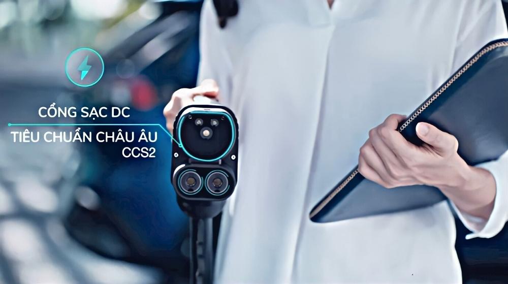 cổng sạc ô tô điện DC tiêu chuẩn CCS2 - evcarvietnam.vn