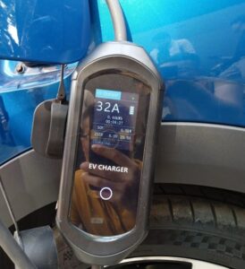 bộ sạc di động vinfast - evcarvietnam.vn