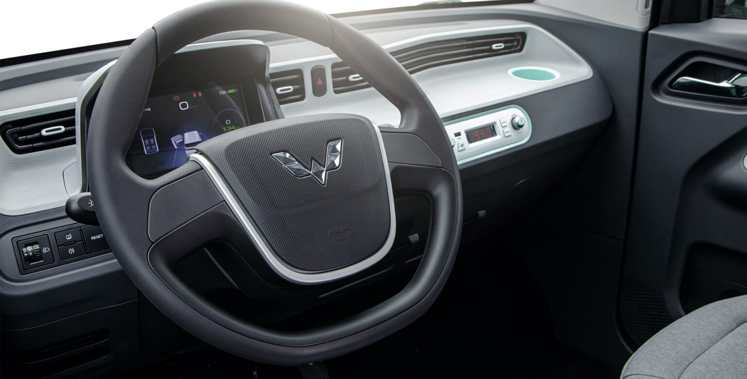 Volang xe Wuling Hongguang Mini EV