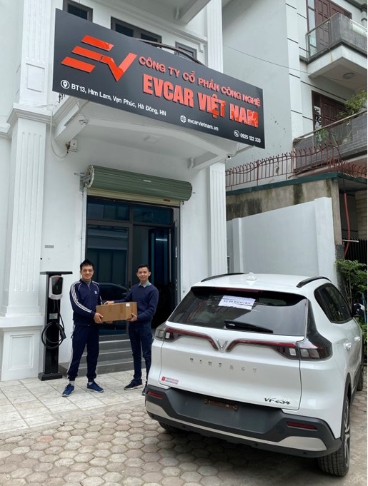 sạc ô tô điện 7kW cho xe vinfast - evcarvietnam.vn