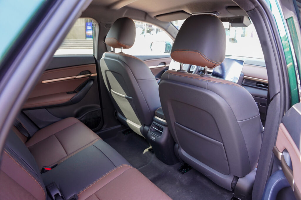 nội thất xe vinfast vf6 - evcarvietnam.vn