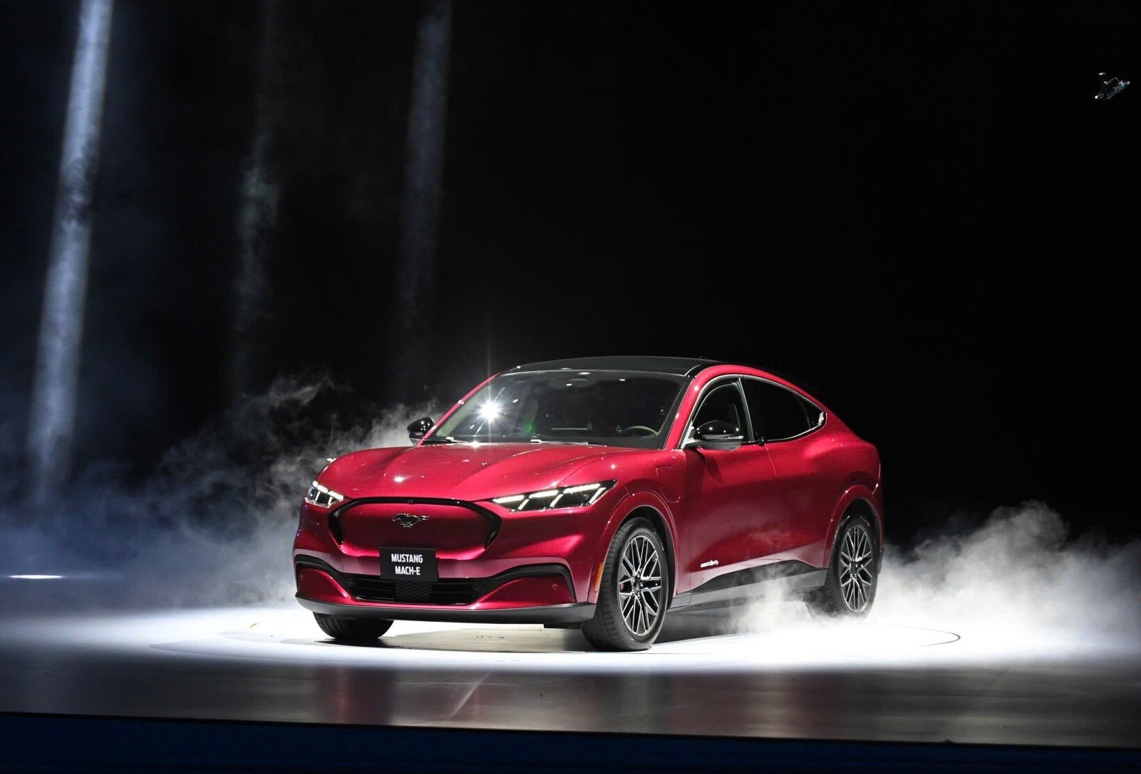 Ford Mustang Mach-E ra mắt tại Việt Nam - evcarvietnam.vn